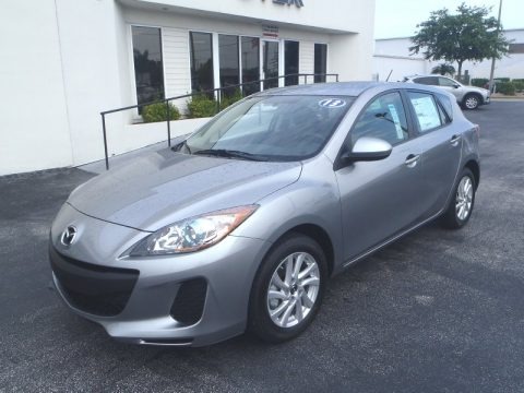 Liquid Silver Metallic 2013 Mazda MAZDA3 i Touring 5 Door Liquid Silver Metallic 2013 Mazda MAZDA3 i Touring 5 Door