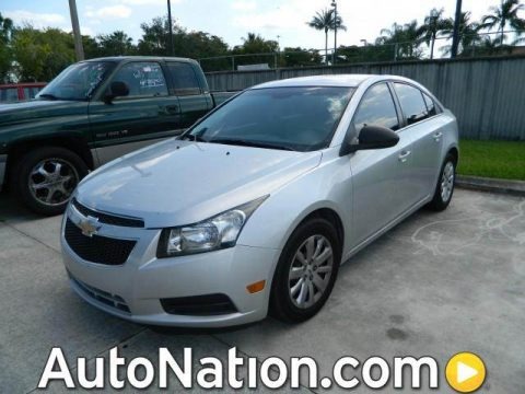 Silver Ice Metallic 2011 Chevrolet Cruze LS Silver Ice Metallic 2011 Chevrolet Cruze LS