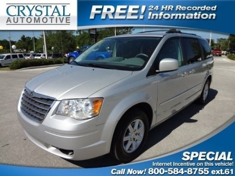 Bright Silver Metallic 2009 Chrysler Town & Country Touring Bright Silver Metallic 2009 Chrysler Town & Country Touring