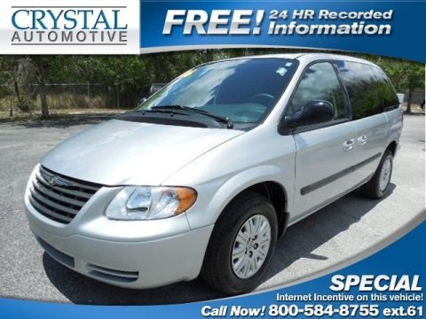 Bright Silver Metallic 2006 Chrysler Town & Country Bright Silver Metallic 2006 Chrysler Town & Country