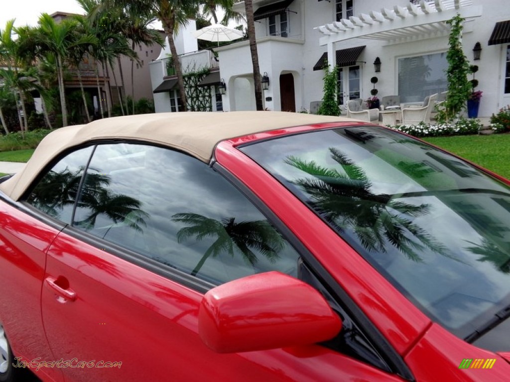 2005 Solara SLE V6 Convertible - Absolutely Red / Ivory photo #55