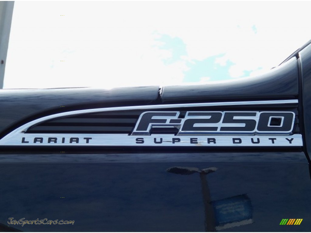 2014 F250 Super Duty Lariat Crew Cab 4x4 - Tuxedo Black Metallic / Platinum Pecan Leather photo #5