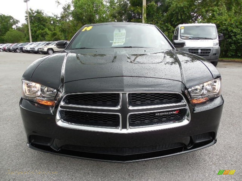 2014 Dodge Charger SE in Pitch Black photo #13 - 108598 | Jax Sports