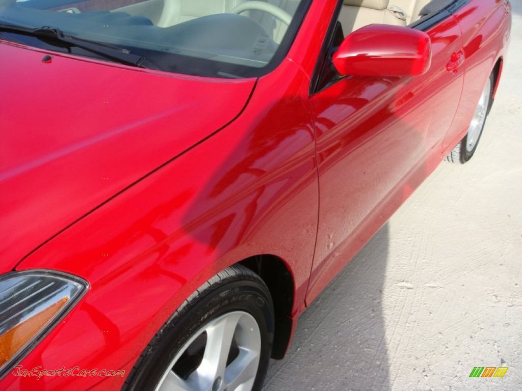 2007 Solara SLE V6 Convertible - Absolutely Red / Ivory photo #10