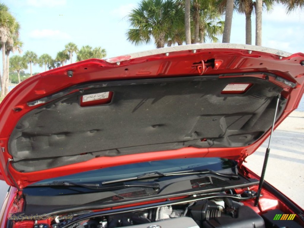 2007 Solara SLE V6 Convertible - Absolutely Red / Ivory photo #31